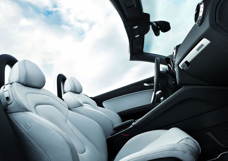 Illustration for article titled 2010 Audi TT RS: Haben Sie Einen Wet-nap?